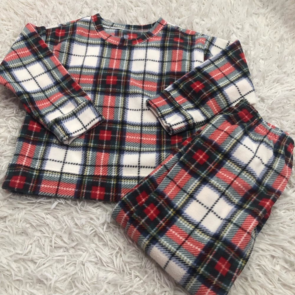 Baby Gap Plaid Fleece pajamas Size 3Y
